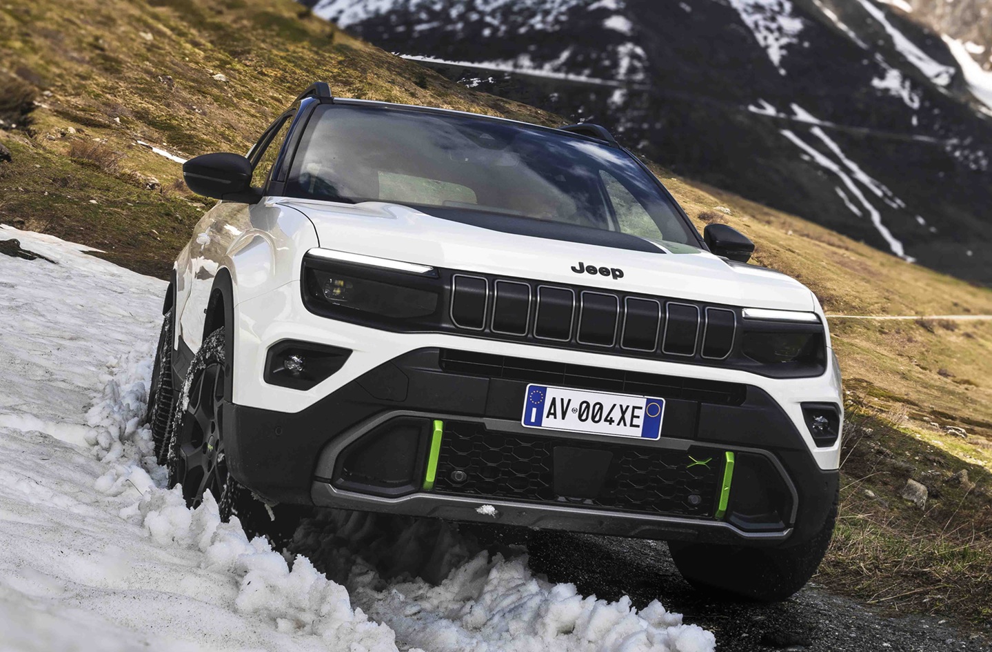 Yeni Jeep Avenger 4xe Overland
